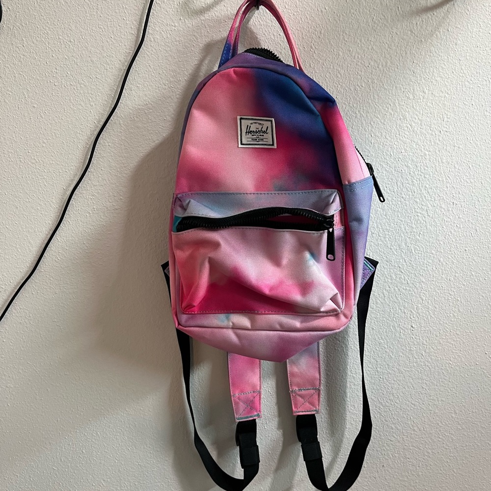 Herschel nova cloudburst